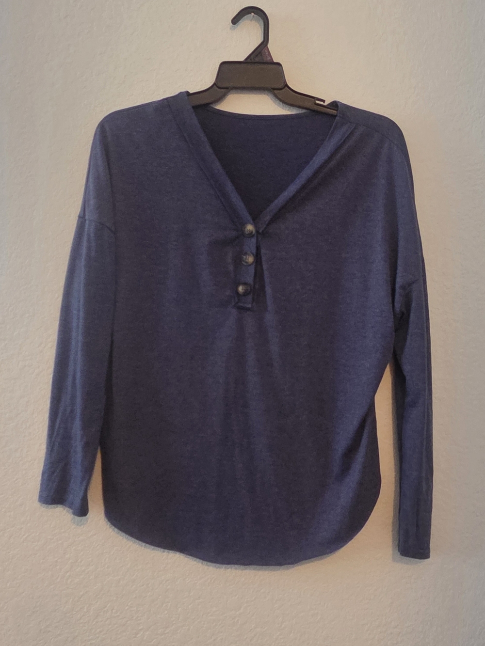 SHEIN Navy Long-Sleeve V-Neck Henley Top